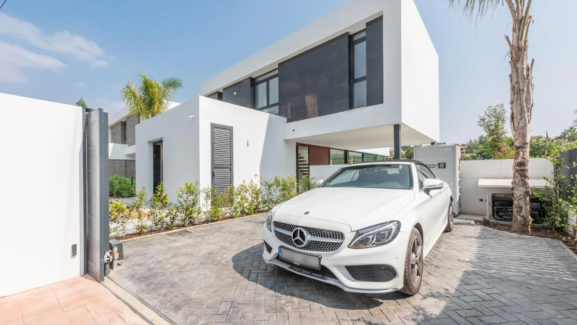 Extravagant 5 Bdrm Golfer'S Villa With Private Pool Estepona Spain