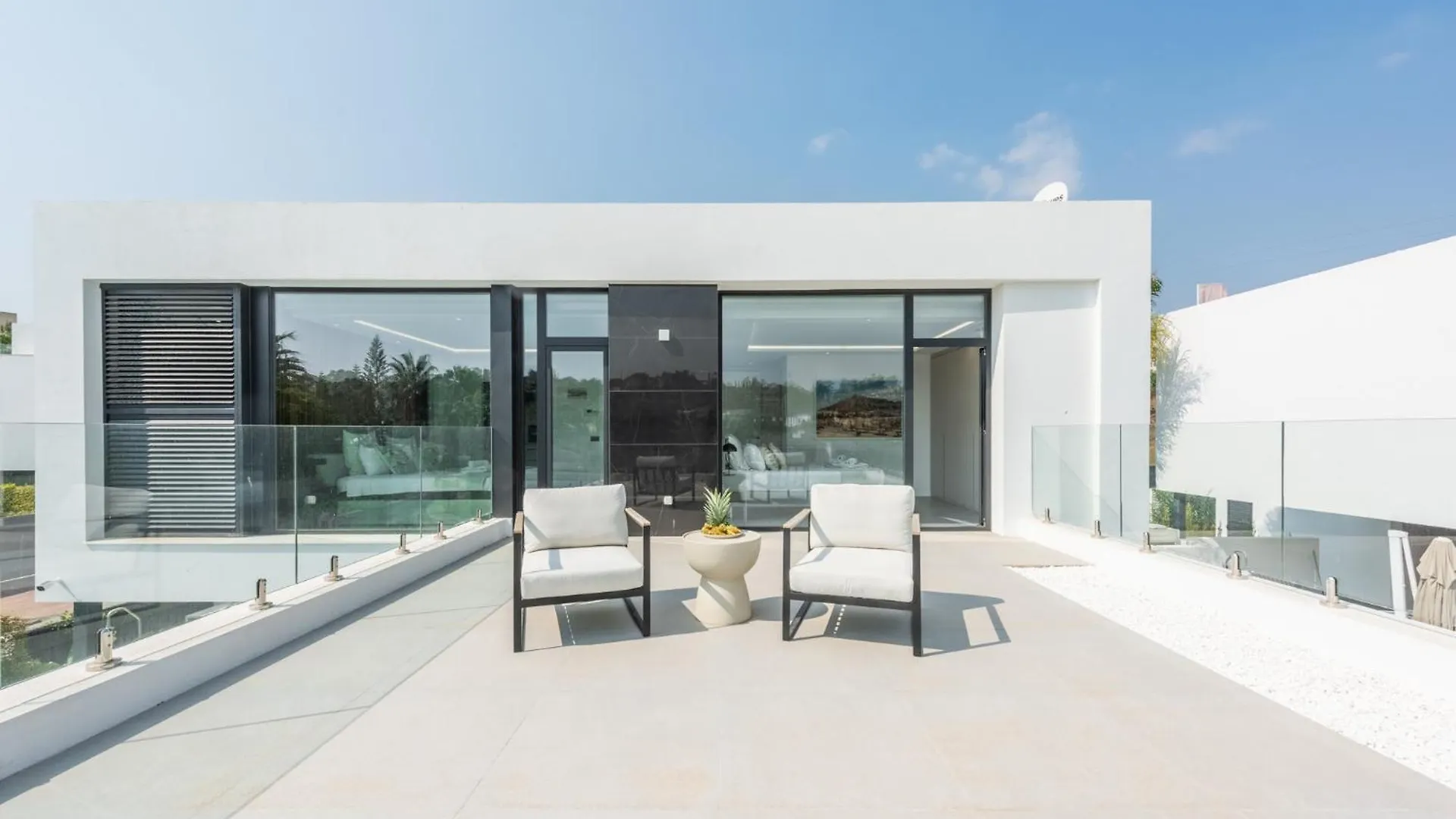 Apartment Extravagant 5 Bdrm Golfer'S Villa With Private Pool Estepona Spain